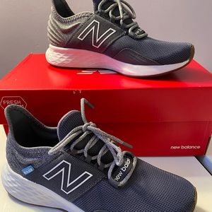 New Balance – Fresh Foam Roav Athletic Sneaker (Unisex W8.5=M7)